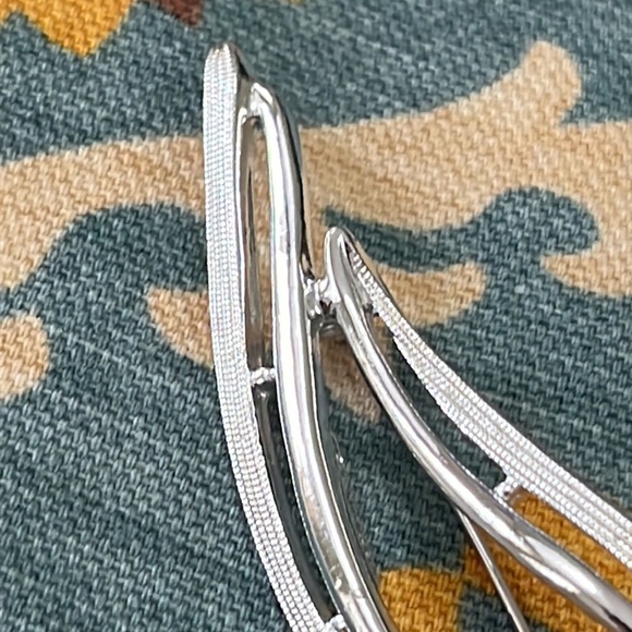 Vintage brooch 🖤 - Picture 2 of 6